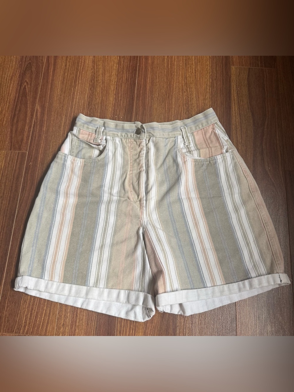 Striped Cotton Blend Women’s Shorts in Pastel Multi